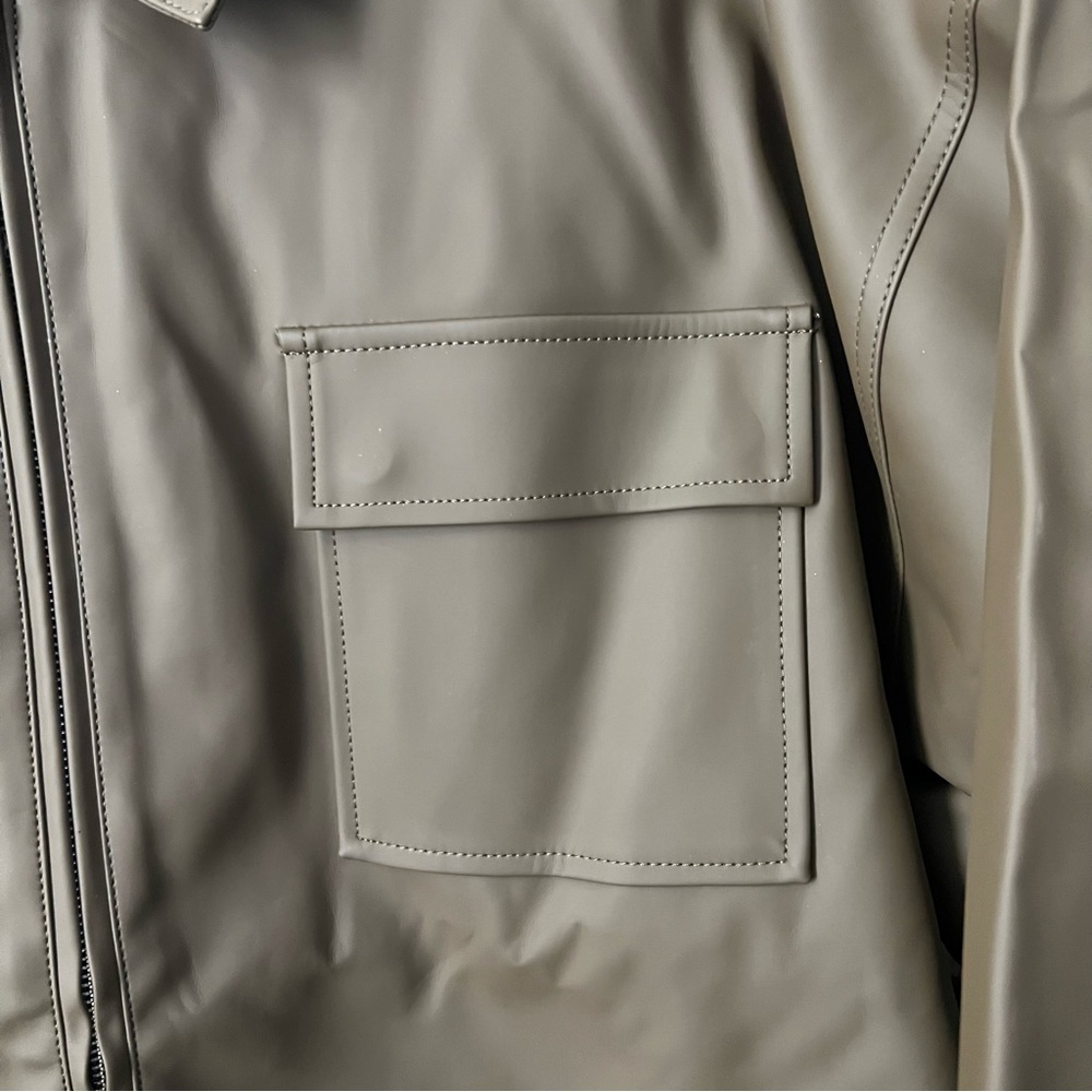 Good American Leather Chore Jacket in Fog - Picture 8 of 11